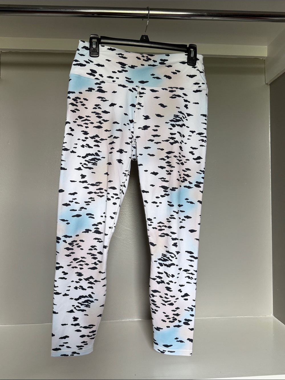 Fabletics White Leggings with Black Speckle and Light Blue Accents